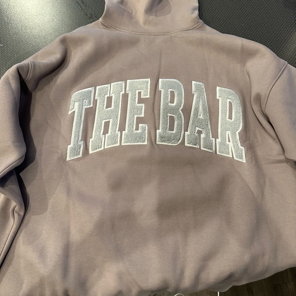 The Bar Tops - Arlo Highest Neck Sweatshirt - Cinder/Grey